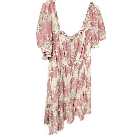 TORRID Foxglove Pink Mini two toned, lace floral, tierd babydoll dress. 1X - Picture 8 of 16